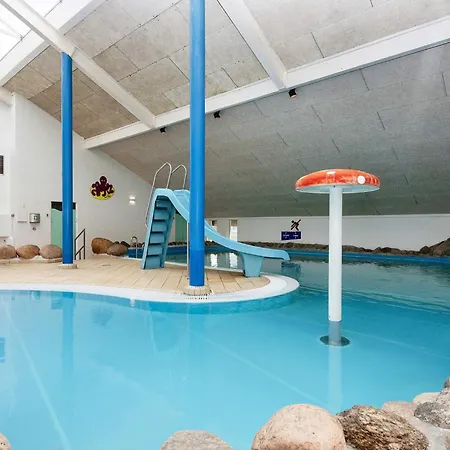 4 Person On A In Holiday home