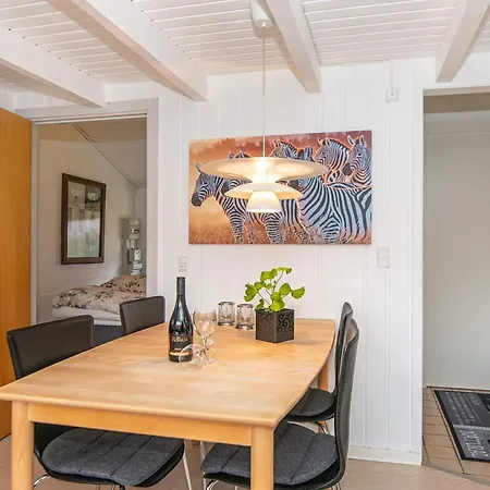 Casa vacanze 4 Person On A In